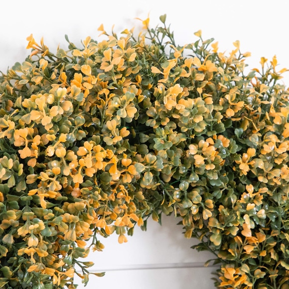 18-in Pre-Lit Autumn Boxwood Artificial Fall Wreath with 25 Warm White LED Lights - SKU #W1389 - 2